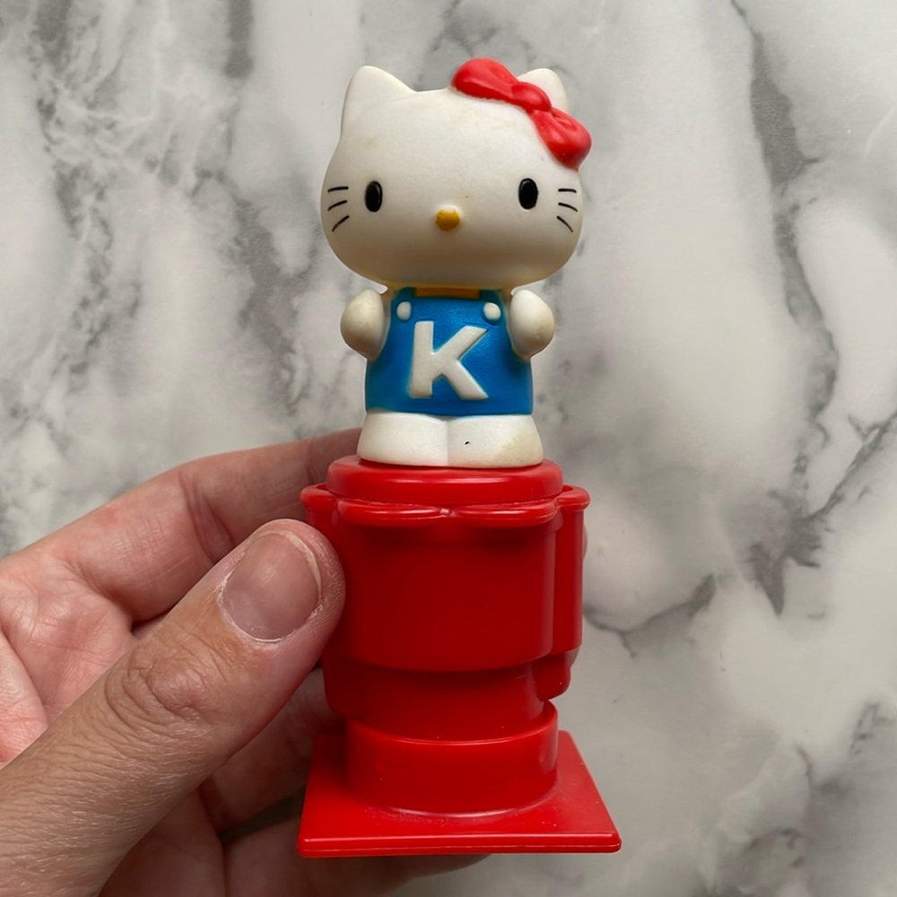 Vintage Sanrio - Hello Kitty stamp - Has yellowing